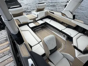2020-nautique-g25-paragon-144656-image4.webp