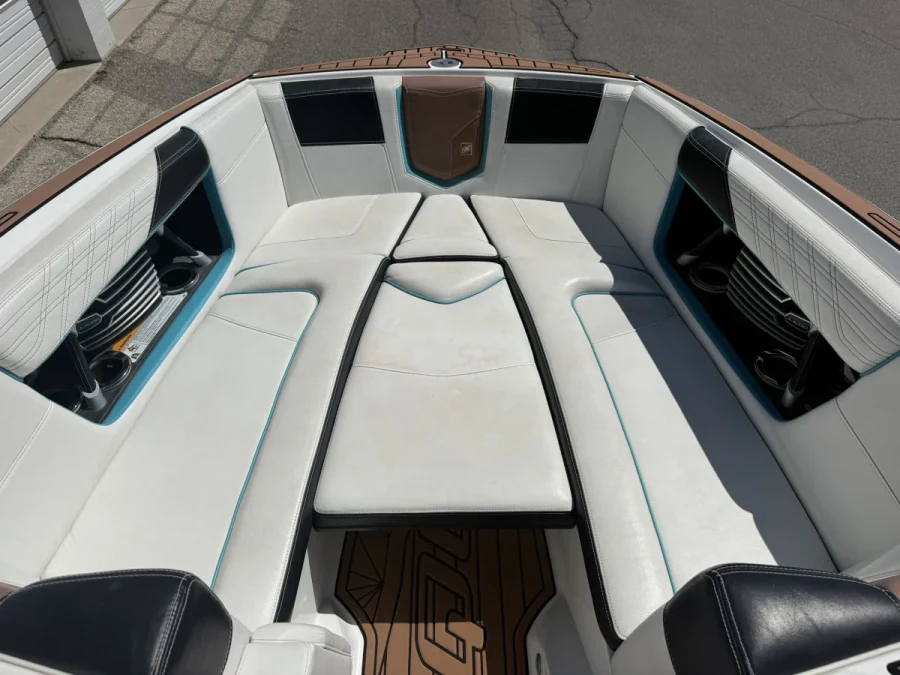 2016-nautique-g25-144678-image15.webp