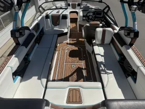 2016-nautique-g25-144678-image16.webp
