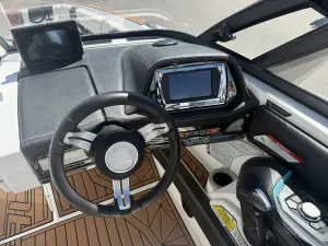 2016-nautique-g25-144678-image17.webp