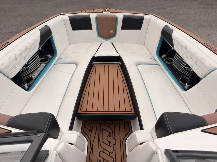 2016-nautique-g25-144678-image7.webp