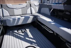 2026-mastercraft-xt23-144680-image14.webp