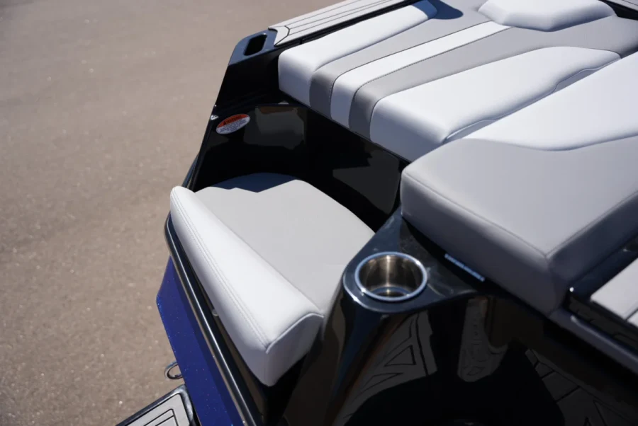 2026-mastercraft-xt23-144680-image16.webp