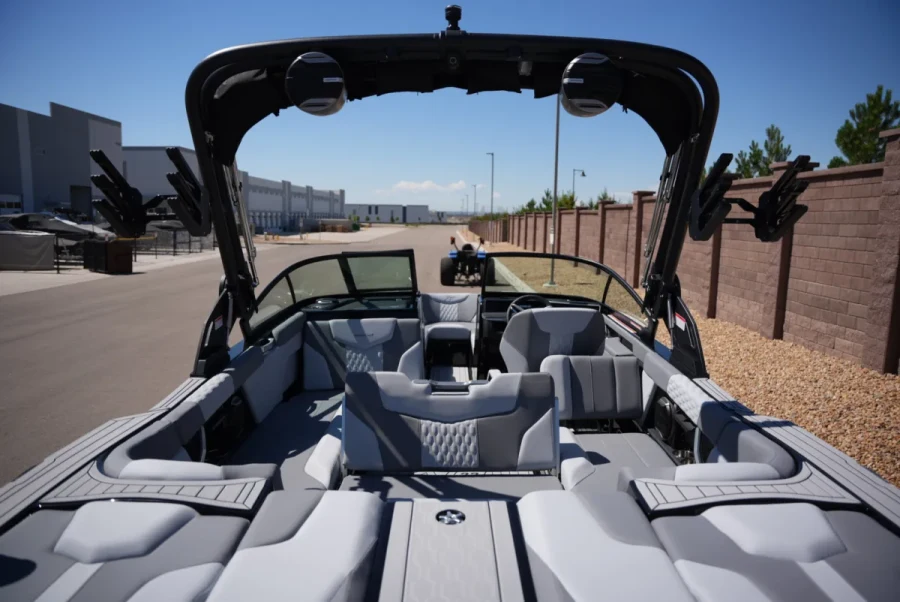 2026-mastercraft-xt23-144680-image17.webp