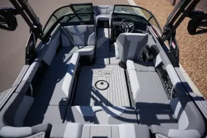 2026-mastercraft-xt23-144680-image19.webp