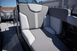 2026-mastercraft-xt23-144680-image8.webp