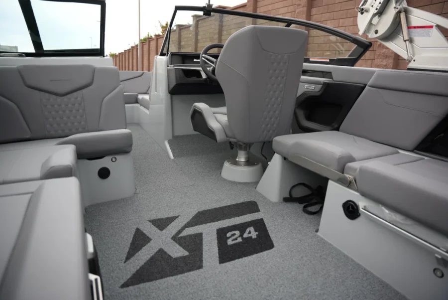 2026-mastercraft-xt24-144681-image18.webp