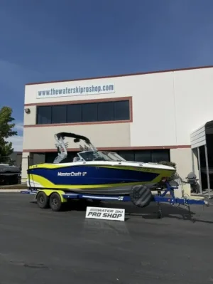 2017-mastercraft-xt21-144690-image14.webp