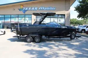 2021-malibu-wakesetter-22-lsv-144691-image0.webp