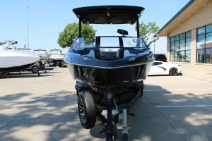2021-malibu-wakesetter-22-lsv-144691-image2.webp