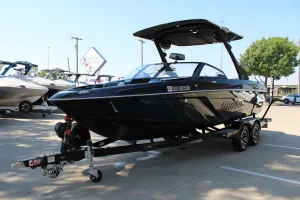2021-malibu-wakesetter-22-lsv-144691-image3.webp