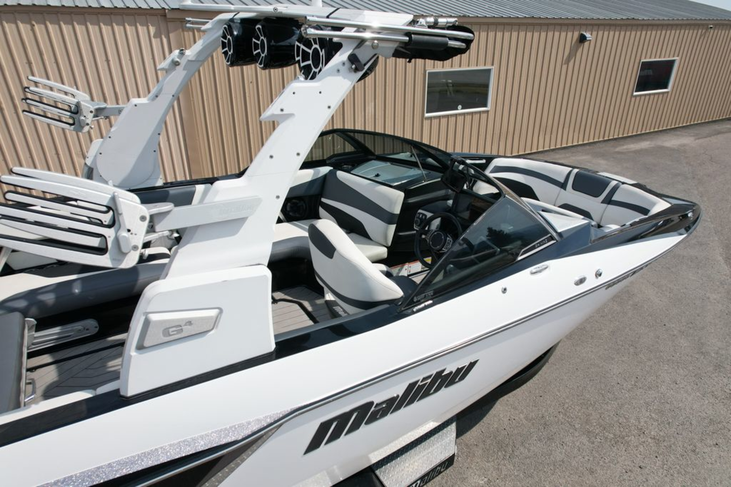 2017 Malibu Boats 24 MXZ