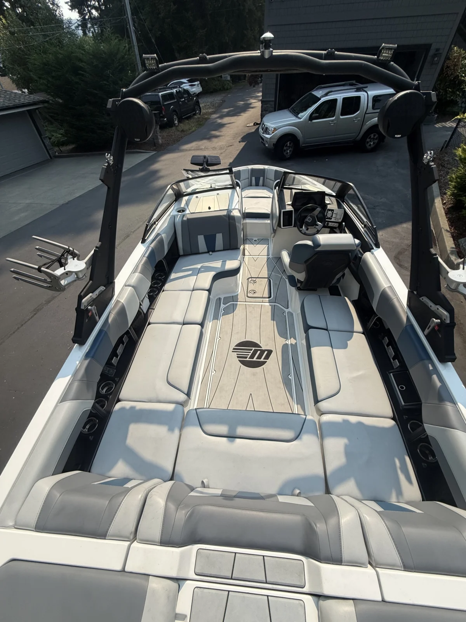 2022 Malibu Boats Wakesetter 23 LSV