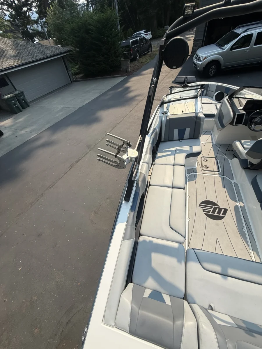 2022-malibu-wakesetter-23-lsv-144702-image3.webp