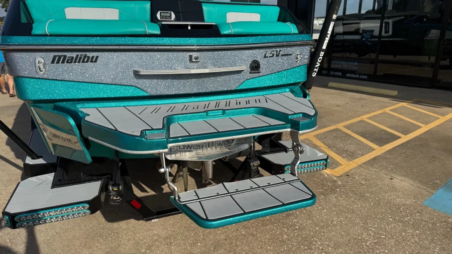 2019-malibu-wakesetter-25-lsv-144703-image5