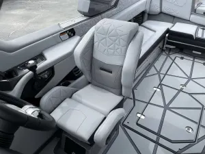 2027-nautique-g25-paragon-144704-image28
