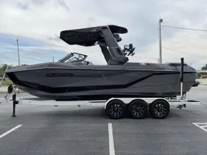 2027-nautique-g25-paragon-144704-image2