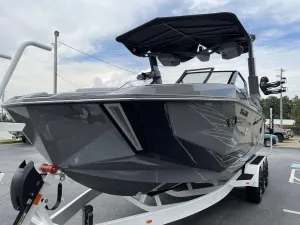 2027-nautique-g25-paragon-144704-image3