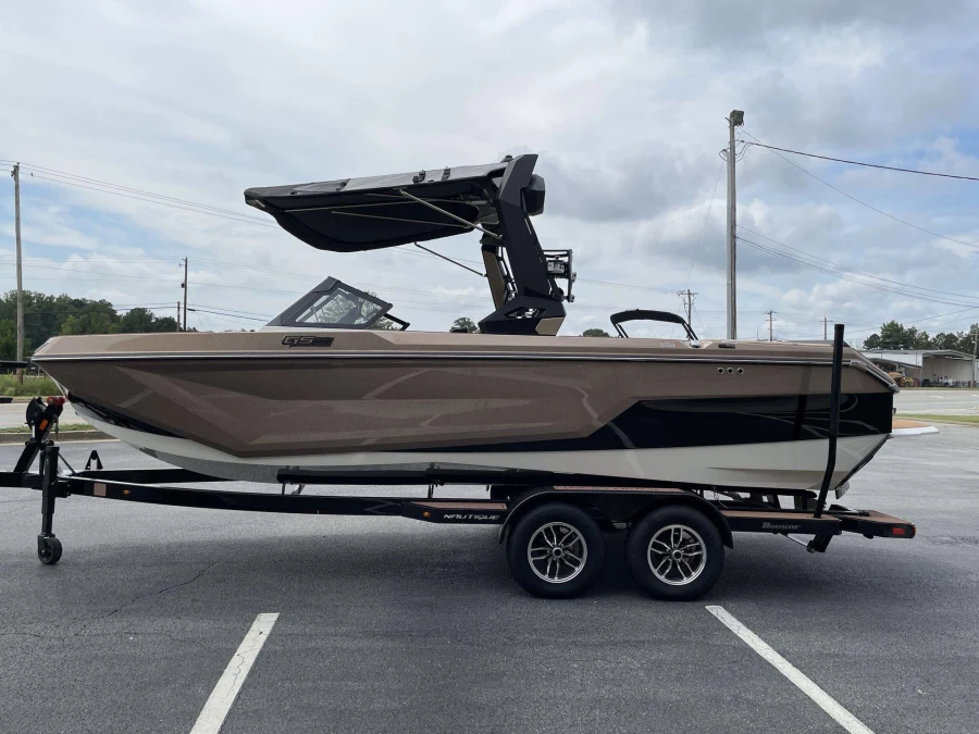 2027-nautique-gs22-144705-image2