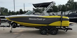 2021-mastercraft-xt20-144707-image1