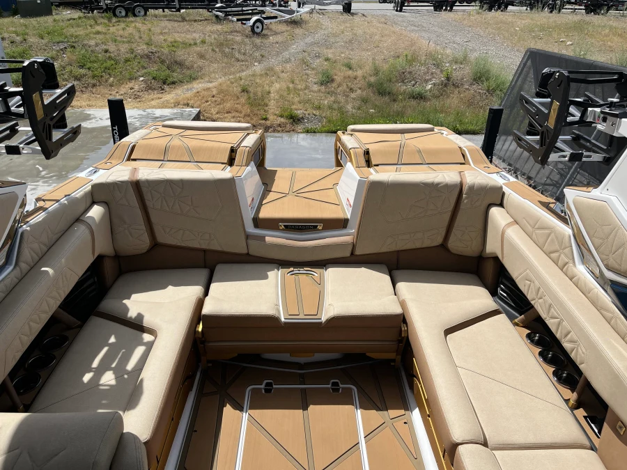 2026-nautique-g23-paragon-144710-image7