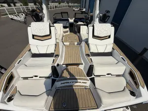 2022-nautique-g25-paragon-144711-image10
