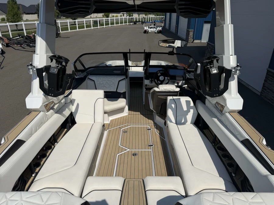 2022-nautique-g25-paragon-144711-image14