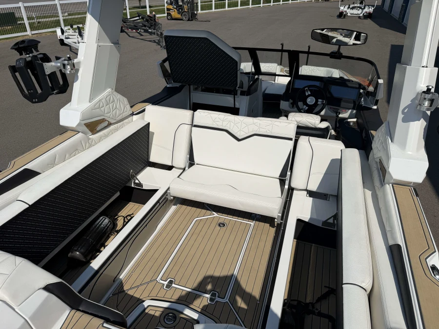 2022-nautique-g25-paragon-144711-image15