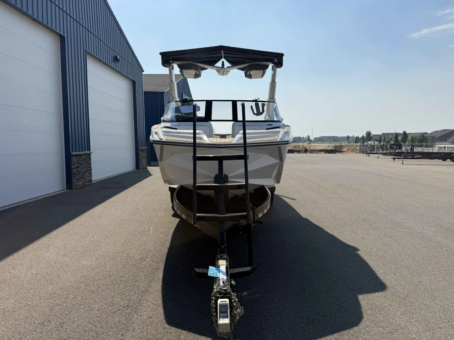 2022-nautique-g25-paragon-144711-image3