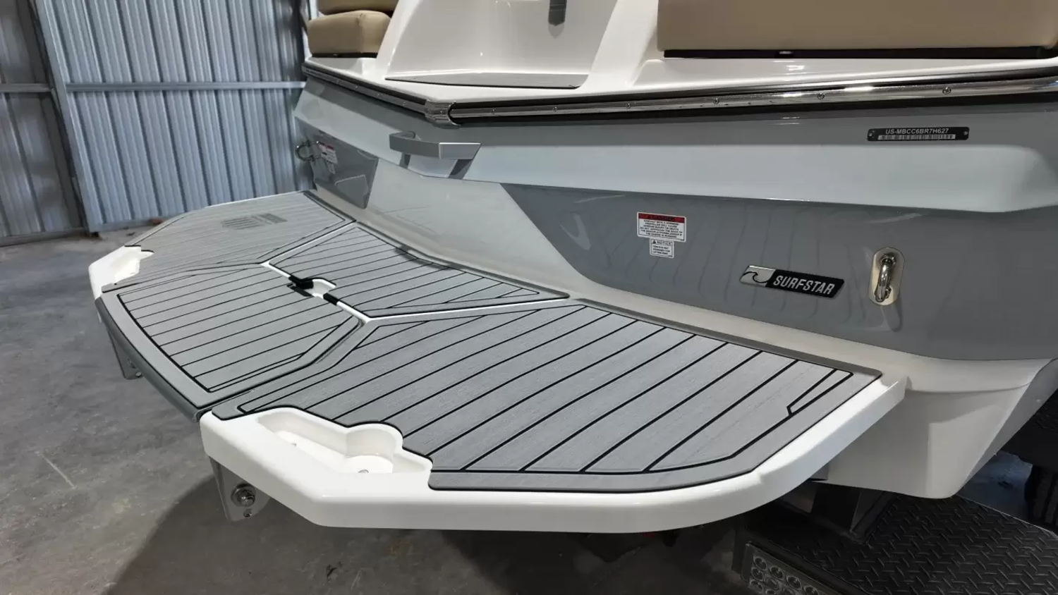 2027 Mastercraft XT22