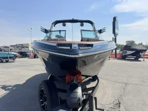 2026-mastercraft-xt23-144718-image3