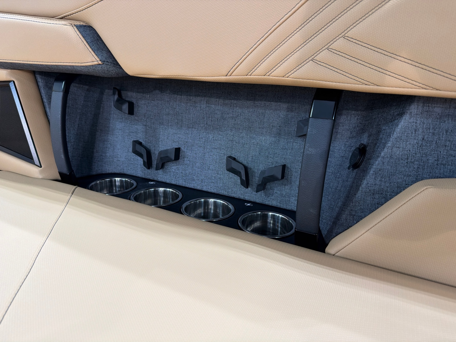 2026 MasterCraft XStar 25
