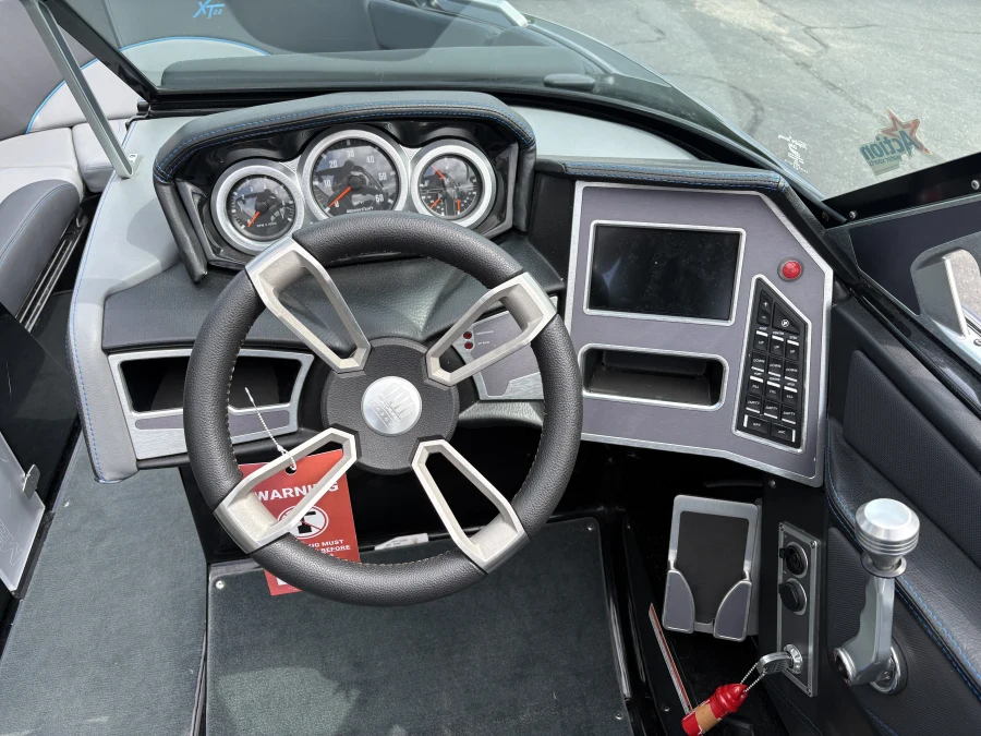 2021-mastercraft-xt22-144724-image15