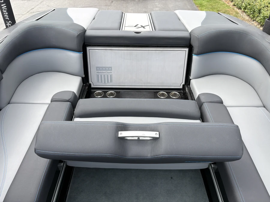 2021-mastercraft-xt22-144724-image19