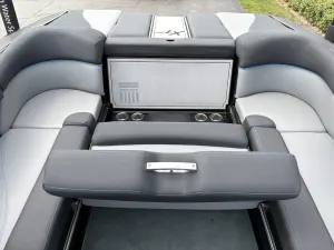 2021-mastercraft-xt22-144724-image19