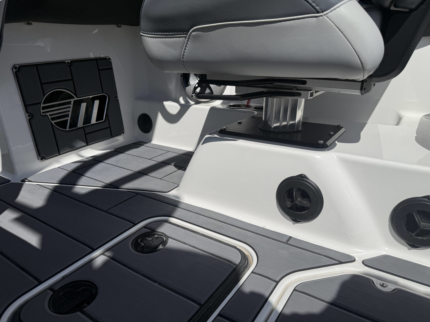 2021 Malibu Boats 23 MXZ