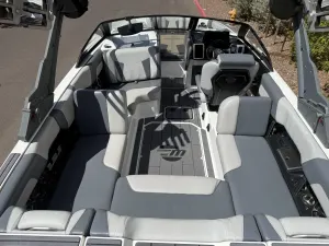 2021-malibu--wakesetter-23-mxz-144733-image9