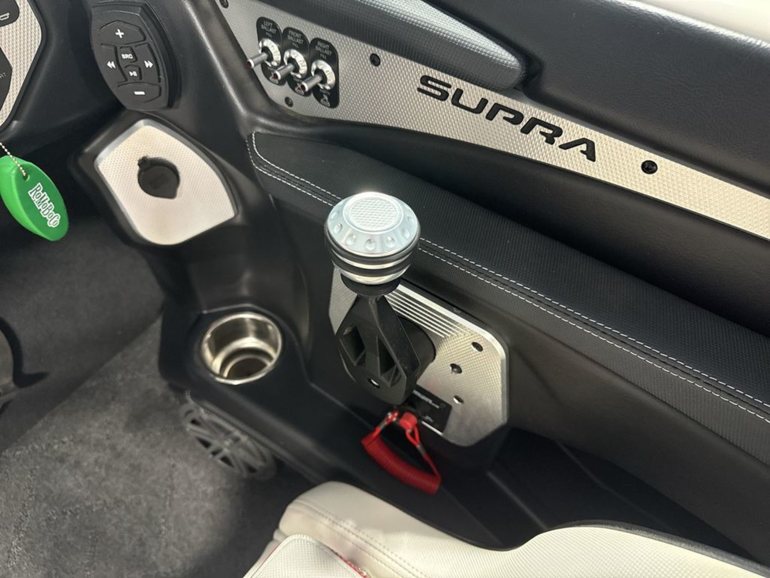 2016 SUPRA SC 400