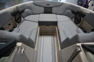 2025-mastercraft-xt22-144739-image8