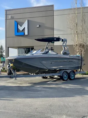 2020-nautique-g23-144743-image5.webp