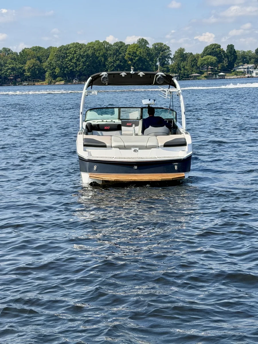 2016-mastercraft-nxt22-144752-image7.webp