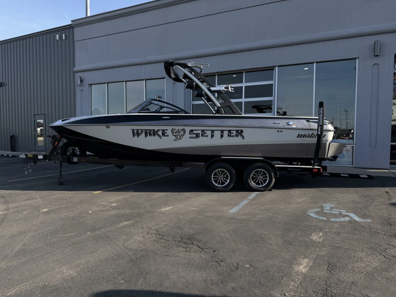 2013 MALIBU WAKESETTER 23 LSV VERY CLEAN EXCELLENT CONDITION FULLY SERVICED 