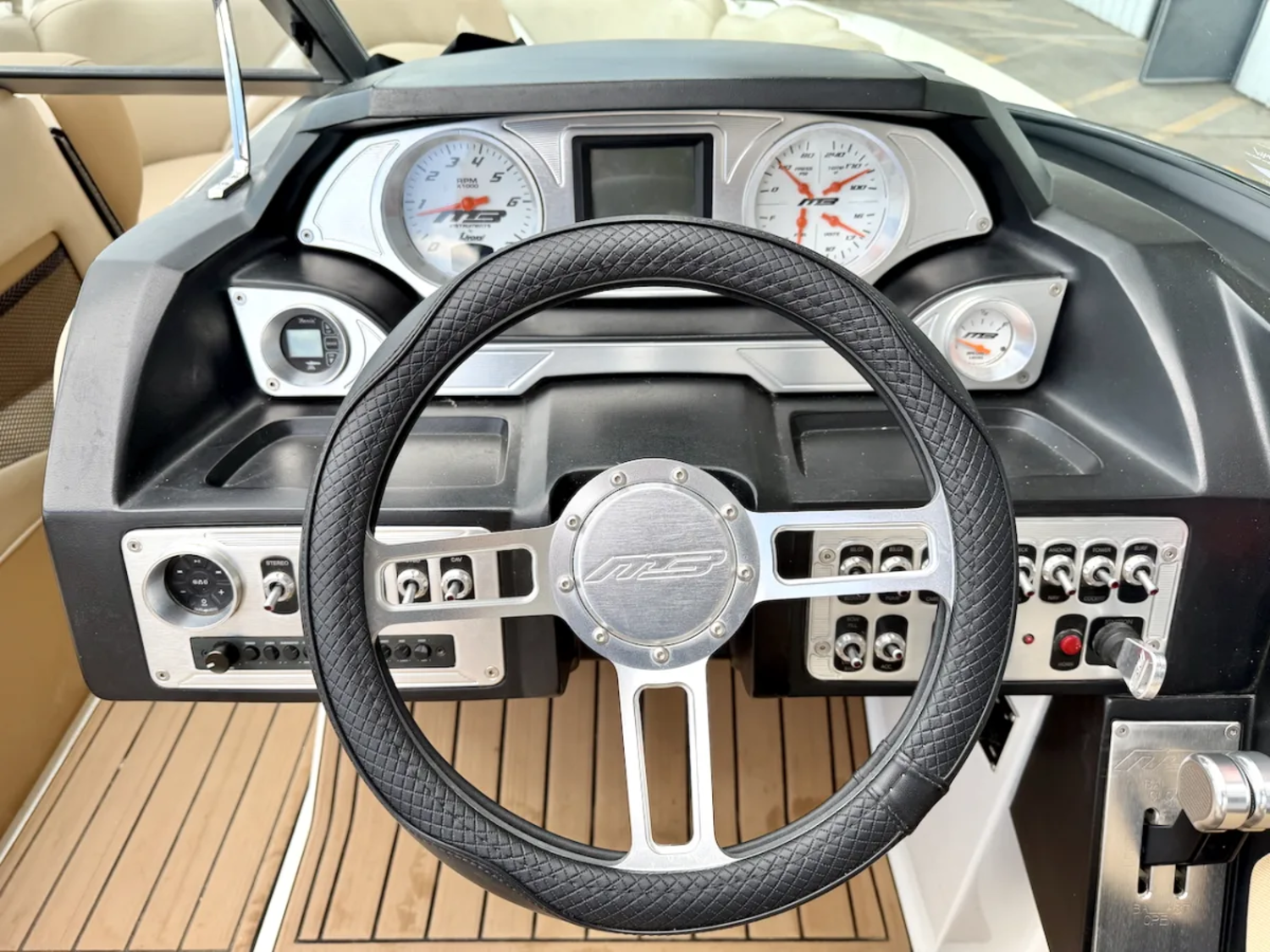 2018 MB B52 Classic