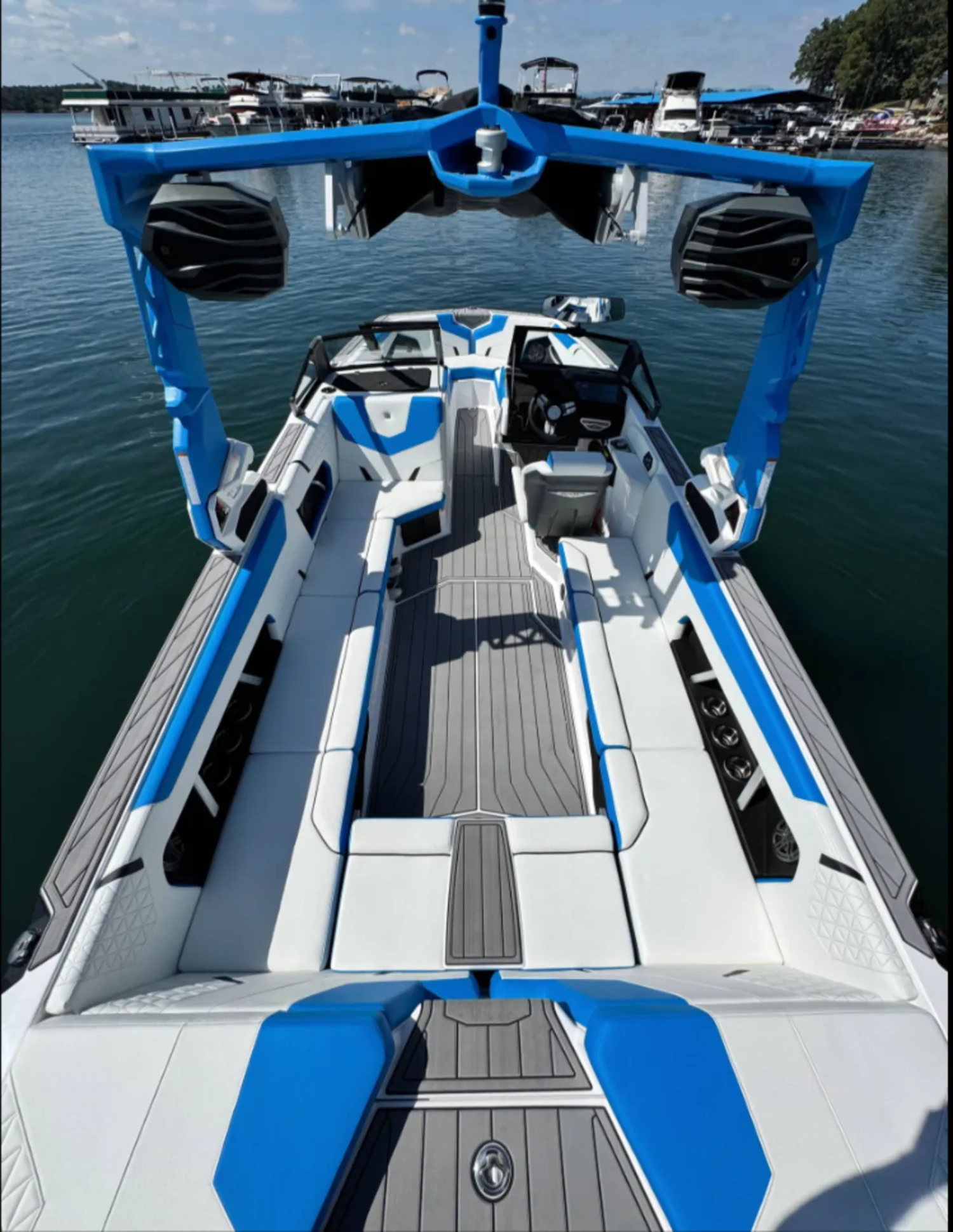 2026 Nautique GS24