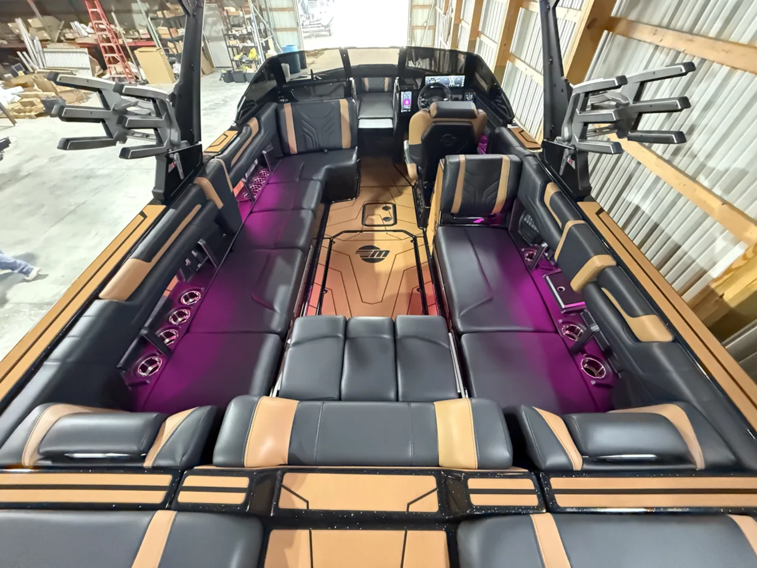 2025 Malibu 25 LSV DEMO