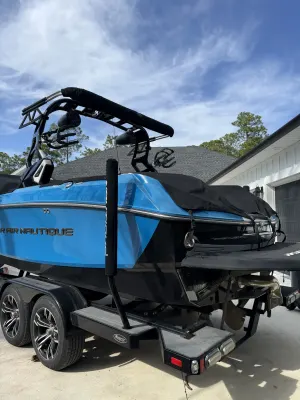 2017-nautique-g21-142750-image2.webp