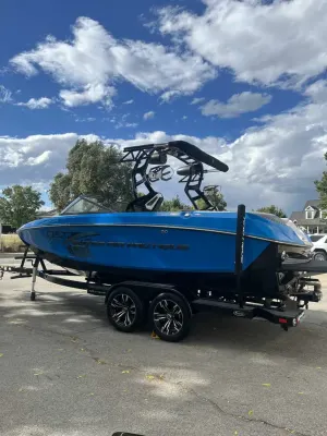 2017-nautique-g21-142750-image3.webp
