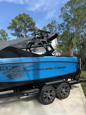 2017-nautique-g21-142750-image5.webp