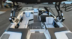 2017-nautique-g21-142750-image7.webp