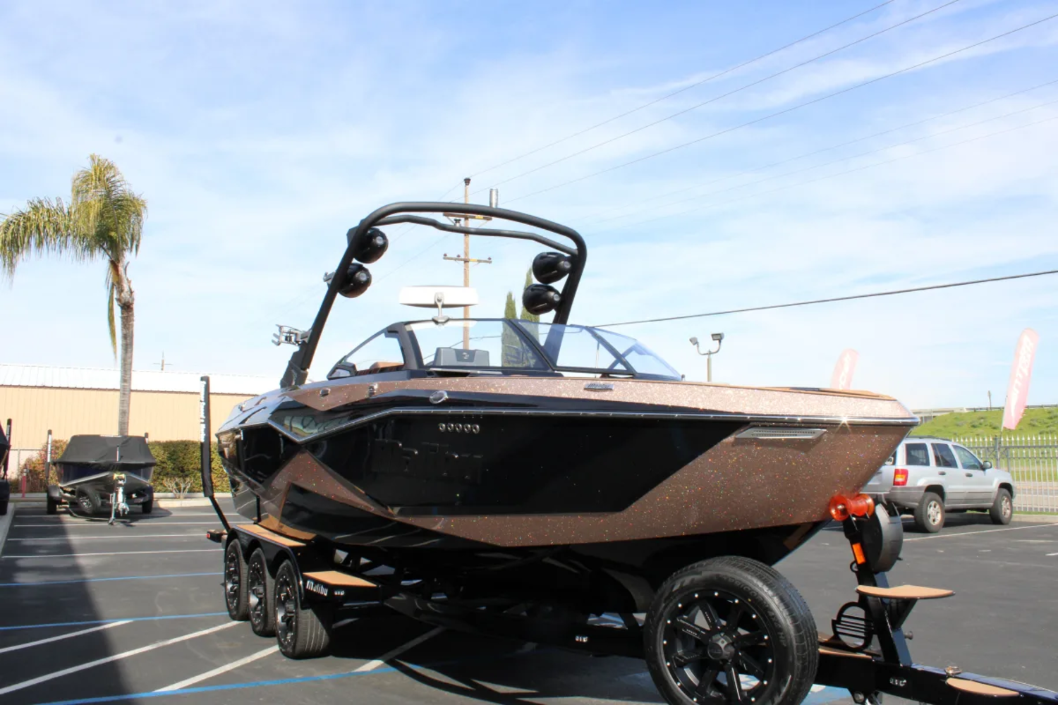 2024 Malibu 25 LSV
